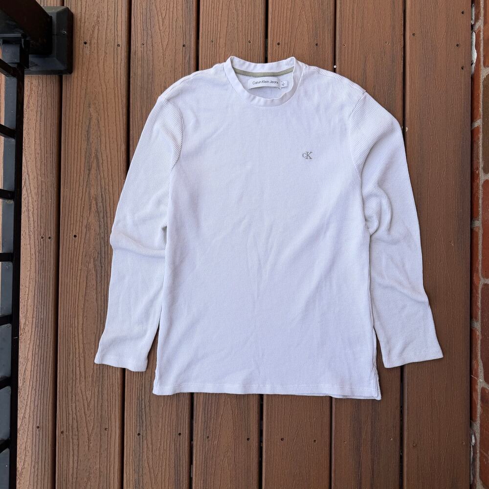 M White Calvin Klein Henley